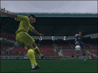 FIFA Soccer 2004 - screenshot 1
