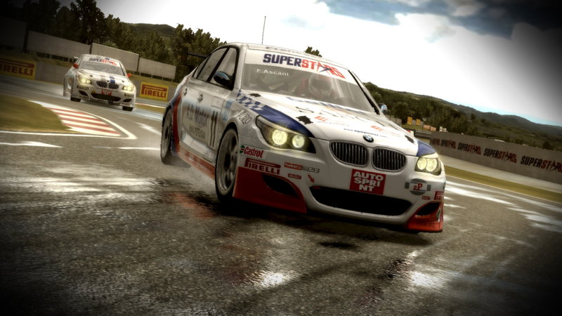 Superstars V8 Racing - screenshot 1