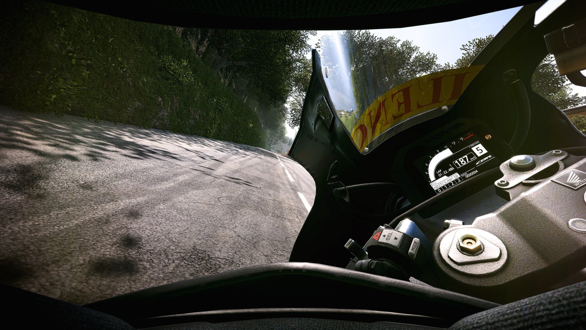 TT Isle of Man: Ride on the Edge 3 - screenshot 1