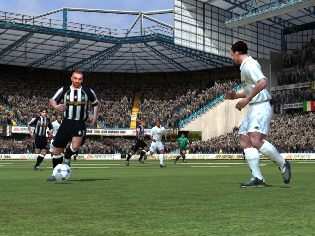 FIFA Soccer 2004 - screenshot 25