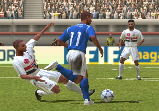 FIFA Soccer 2005 - screenshot 33